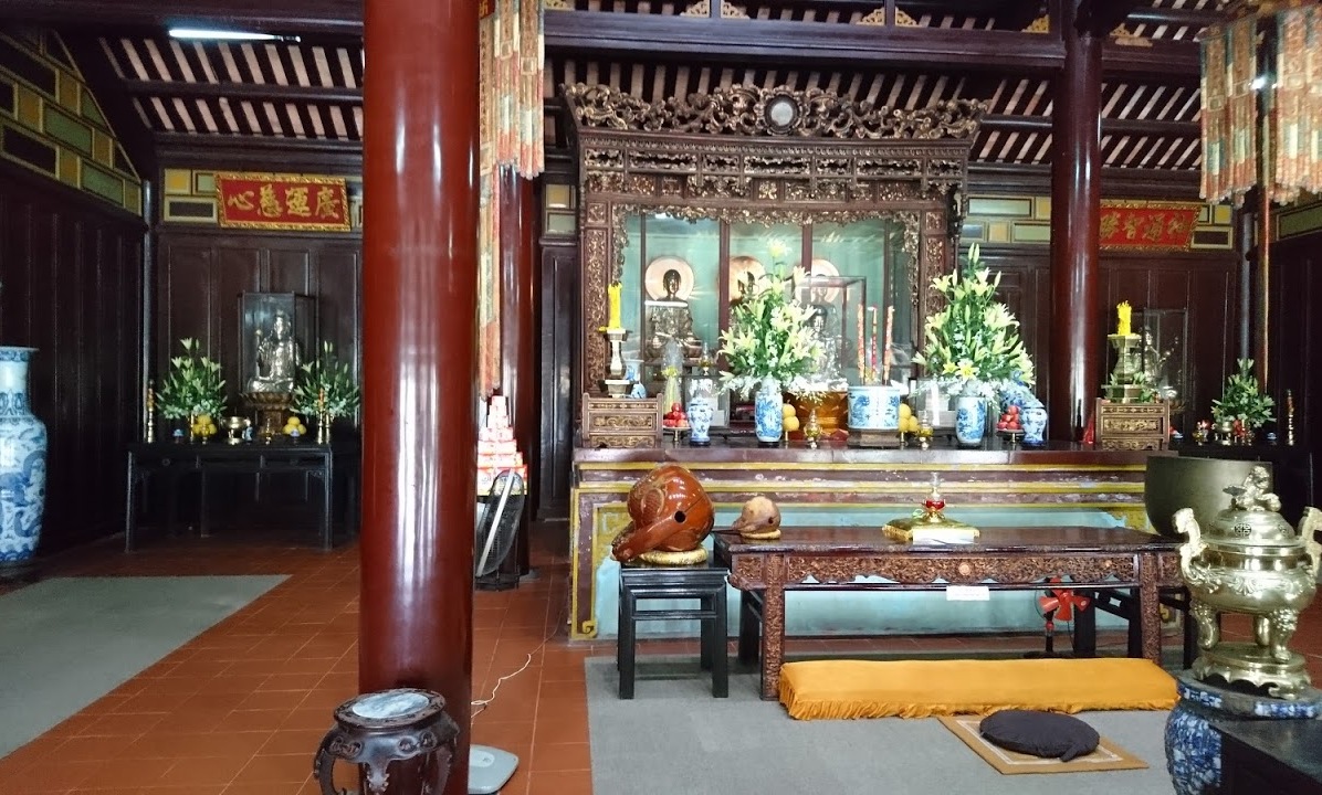 Thien Mu Pagoda – Hue – Part 2 – Life Followed